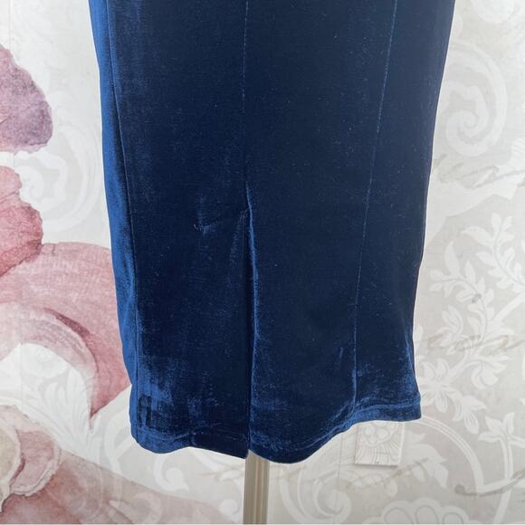 Unique Vintage blue velvet off the off-the-shoulder dress size small - Picture 5 of 11